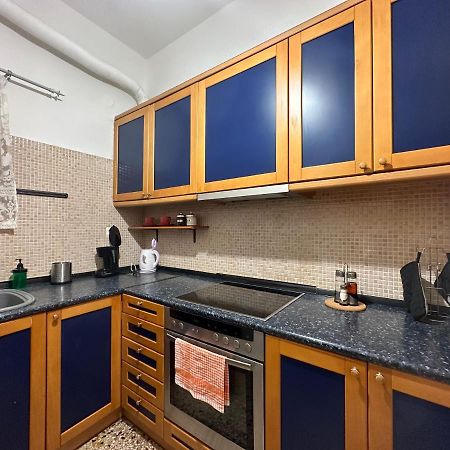 Modern & Minimal Athens Apartment 外观 照片