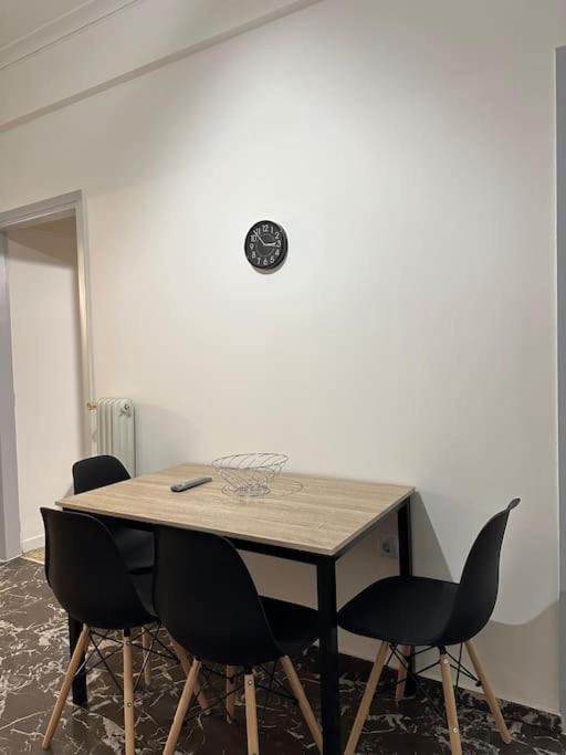 Modern & Minimal Athens Apartment 外观 照片